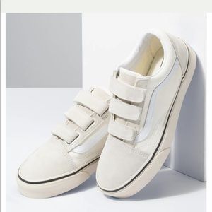 🚫SOLD🚫 Vans Oldskool Velcro sneakers
